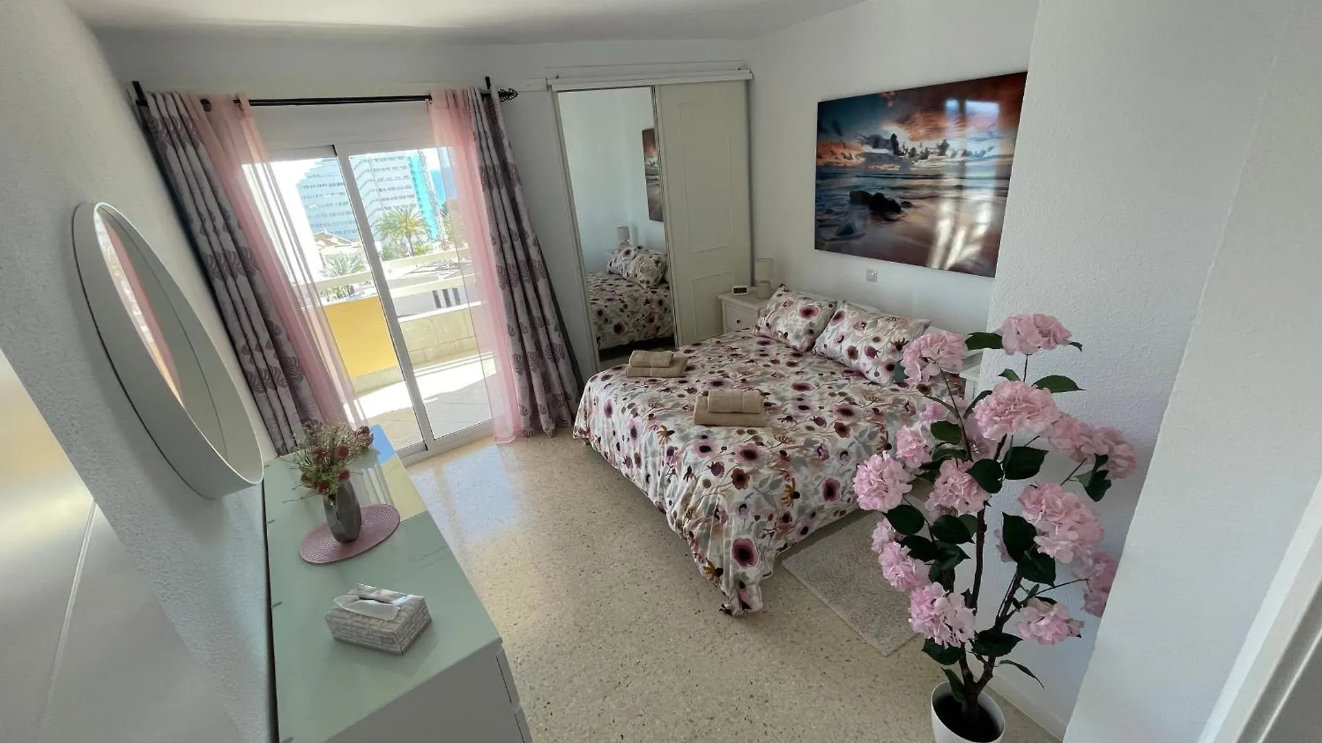 Vistas Al Mar Y Al Puerto Deportivo Apartman Benalmádena Spanyolország